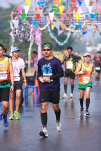 BIB: 42124
                            <button type="button" onclick="openModal(9925715)" class="btn btn-primary btn-sm float-right btn-popup" data-toggle="modal" data-target=".modal-high-quality">
                        <i class="fas fa-shopping-cart"></i> Add to Cart
                    </button>
                                            <button type="button" onclick="isThisMe(9925715, true)" class="btn btn-success btn-sm float-right btn-popup btn-isme hidden" data-toggle="tooltip" data-placement="bottom" title="นี่คือรูปของคุณใช่ไหม คลิกที่นี่เพื่อเอาเข้าอัลบั้ม">
                        <i class="fas fa-plus"></i> Add to album
                    </button>
                    <button type="button" onclick="isThisMe(9925715, false)" class="btn btn-warning btn-sm float-right btn-popup btn-isnotme hidden">
                        <i class="fas fa-ban"></i> Remove from album
                    </button>